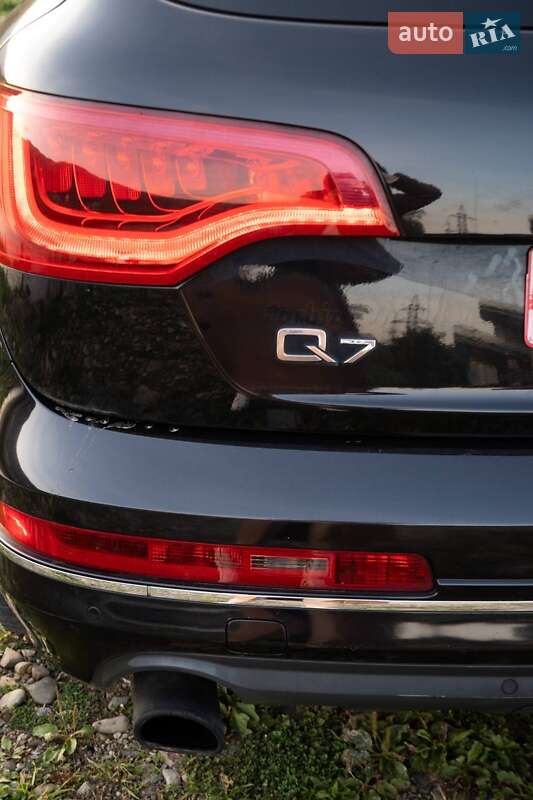 Позашляховик / Кросовер Audi Q7 2013 в Івано-Франківську