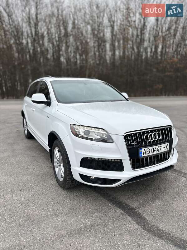 Позашляховик / Кросовер Audi Q7 2011 в Вінниці