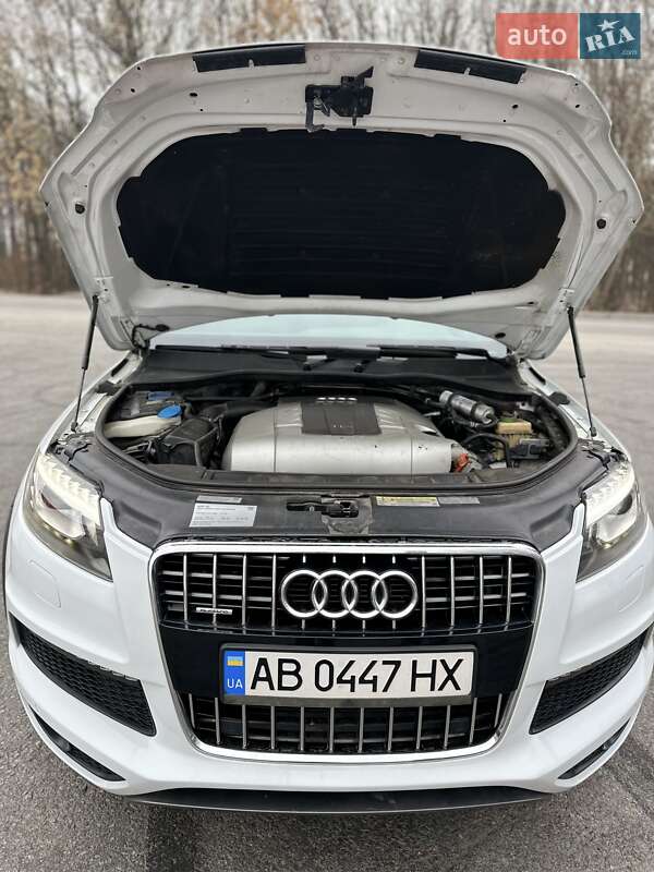 Позашляховик / Кросовер Audi Q7 2011 в Вінниці