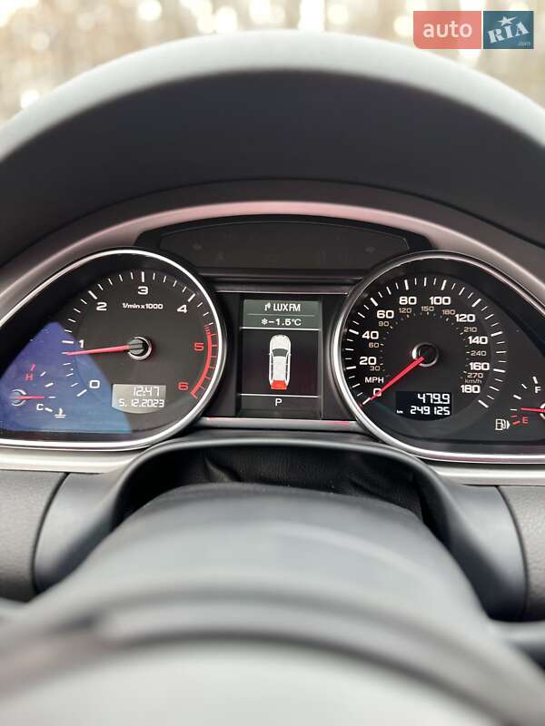 Позашляховик / Кросовер Audi Q7 2011 в Вінниці