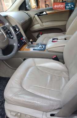 Внедорожник / Кроссовер Audi Q7 2006 в Кропивницком