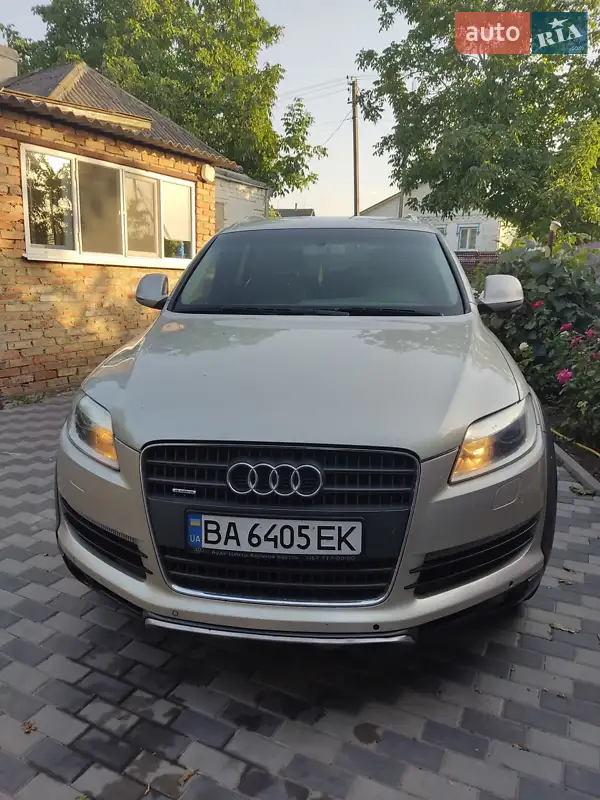 Audi Q7