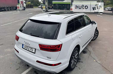 Внедорожник / Кроссовер Audi Q7 2017 в Ровно