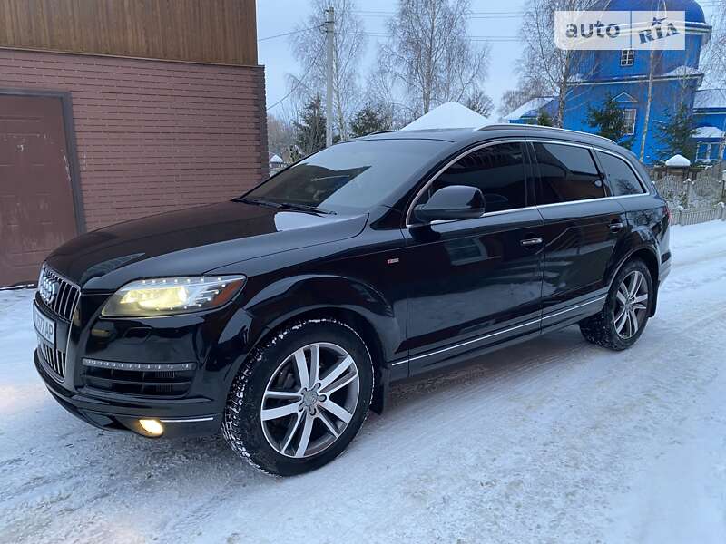 Позашляховик / Кросовер Audi Q7 2010 в Кореці