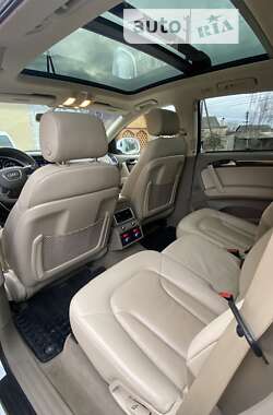 Внедорожник / Кроссовер Audi Q7 2013 в Звягеле