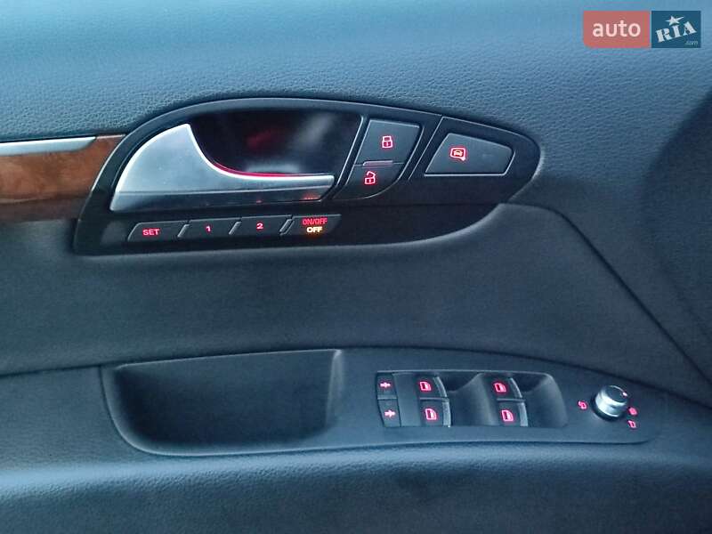 Внедорожник / Кроссовер Audi Q7 2013 в Стрые