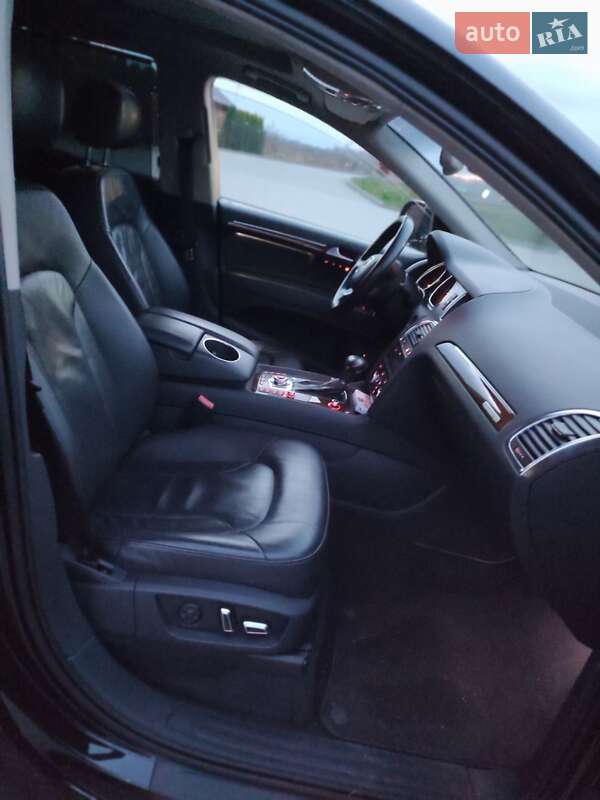 Внедорожник / Кроссовер Audi Q7 2013 в Стрые