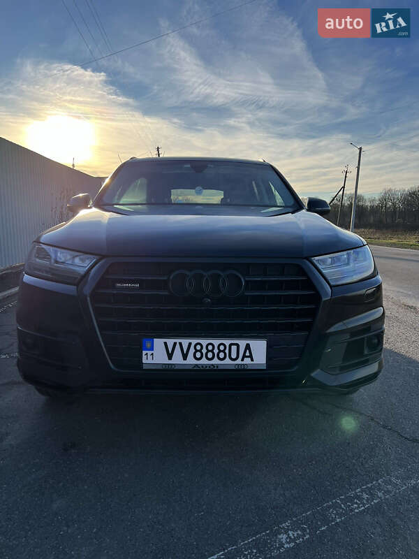 Внедорожник / Кроссовер Audi Q7 2016 в Белой Церкви