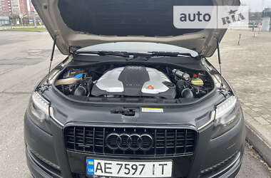 Позашляховик / Кросовер Audi Q7 2012 в Дніпрі