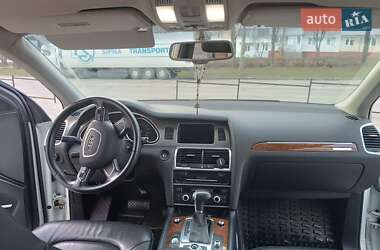 Позашляховик / Кросовер Audi Q7 2015 в 