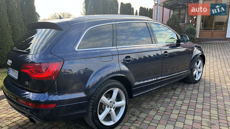Внедорожник / Кроссовер Audi Q7 2013 в Каменец-Подольском