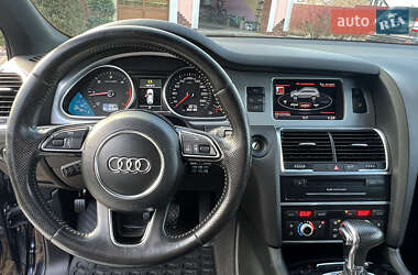 Внедорожник / Кроссовер Audi Q7 2013 в 