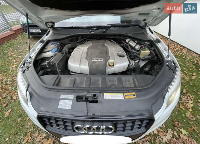 Позашляховик / Кросовер Audi Q7 2013 в Івано-Франківську