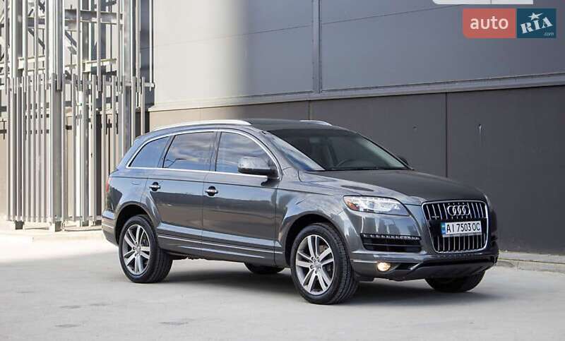 Позашляховик / Кросовер Audi Q7 2015 в Переяславі