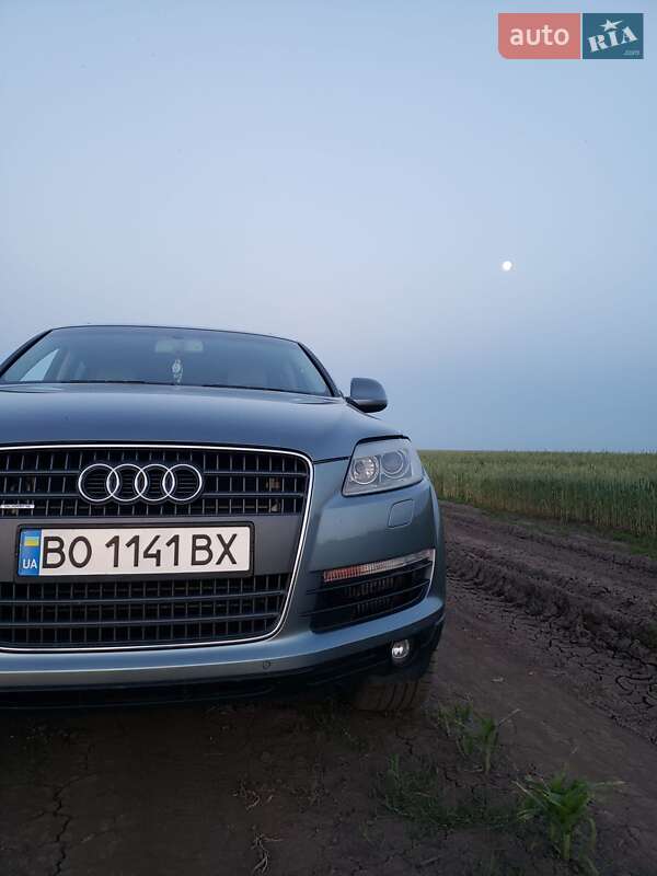 Внедорожник / Кроссовер Audi Q7 2007 в Залещиках