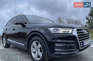 Внедорожник / Кроссовер Audi Q7 2015 в Днепре