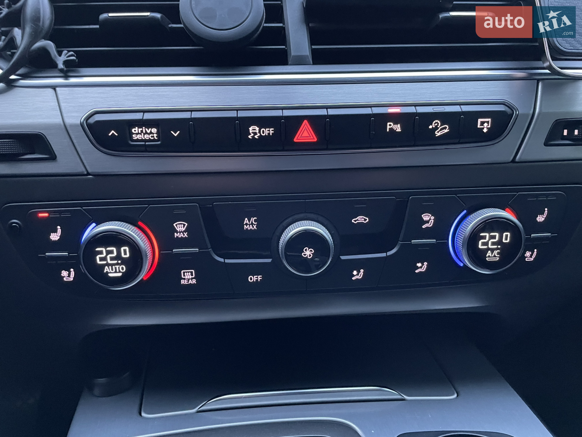 2015 Audi Q7 - мініатюра 14