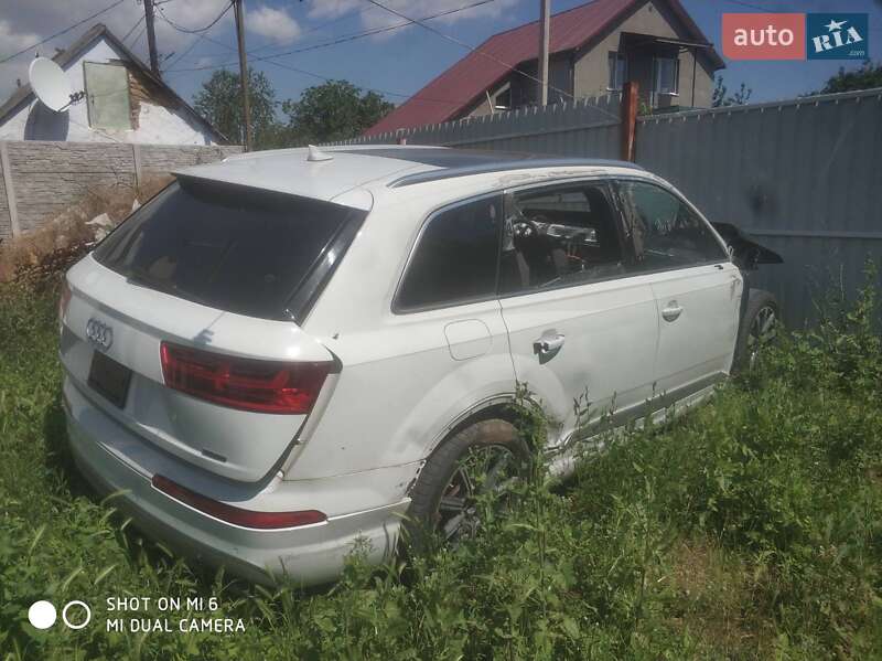Внедорожник / Кроссовер Audi Q7 2017 в Коблеве