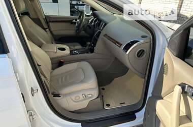 Внедорожник / Кроссовер Audi Q7 2013 в Тернополе