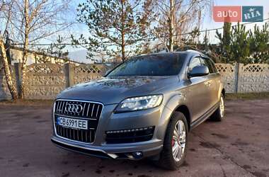 Позашляховик / Кросовер Audi Q7 2010 в Чернігові
