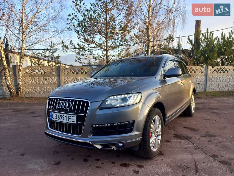 Внедорожник / Кроссовер Audi Q7 2010 в Чернигове