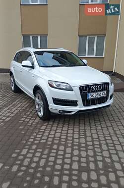 Внедорожник / Кроссовер Audi Q7 2015 в Ровно