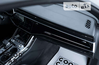 Позашляховик / Кросовер Audi Q7 2020 в Одесі