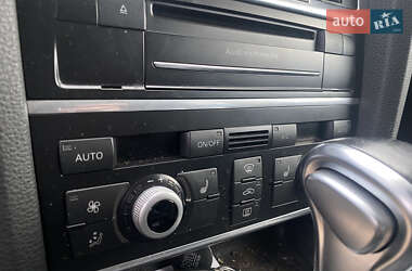 Внедорожник / Кроссовер Audi Q7 2015 в 