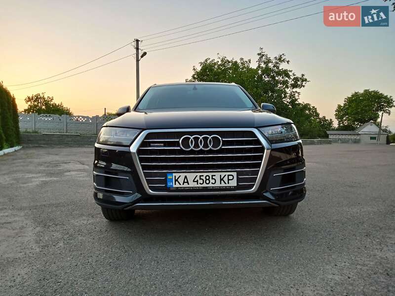 Audi Q7 2016
