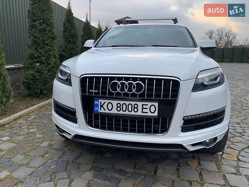 Позашляховик / Кросовер Audi Q7 2013 в Мукачевому