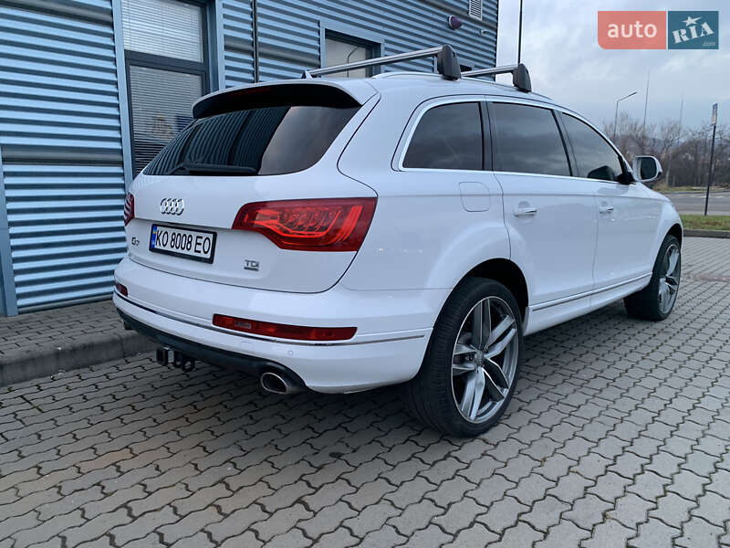 Позашляховик / Кросовер Audi Q7 2013 в Мукачевому