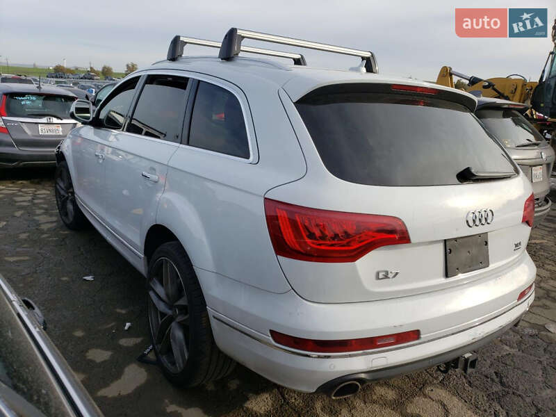 Позашляховик / Кросовер Audi Q7 2013 в Мукачевому