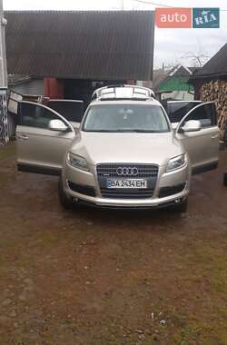 Внедорожник / Кроссовер Audi Q7 2007 в Калуше