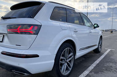 Внедорожник / Кроссовер Audi Q7 2016 в Львове