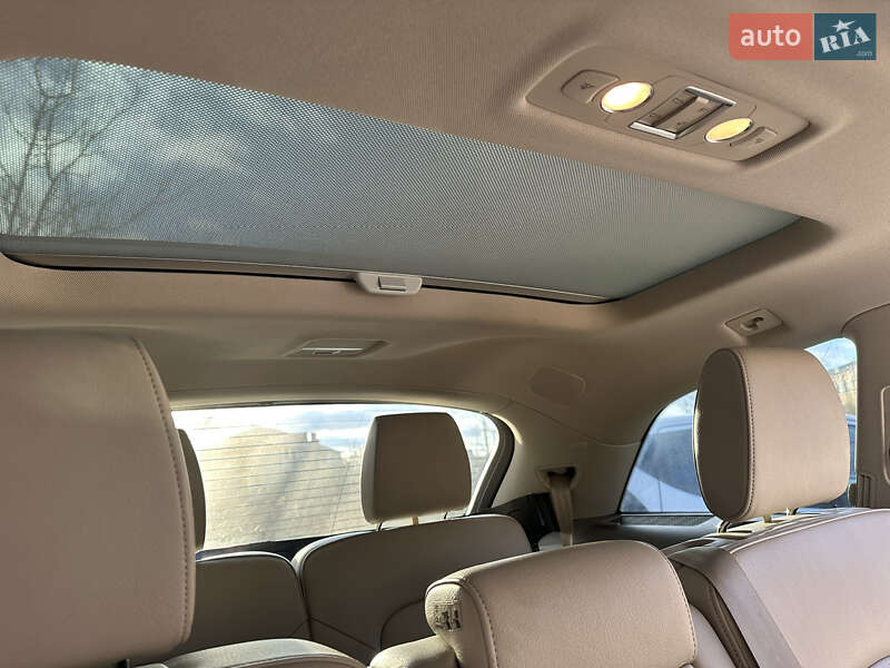 Позашляховик / Кросовер Audi Q7 2014 в Сарнах