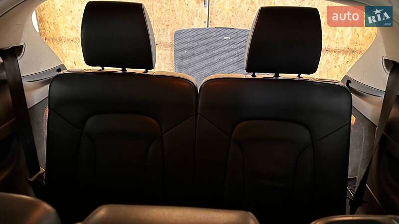 Позашляховик / Кросовер Audi Q7 2015 в Калуші