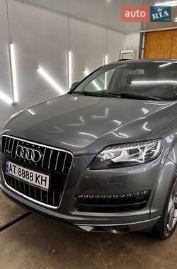 Внедорожник / Кроссовер Audi Q7 2015 в 