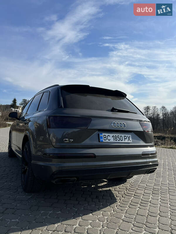 Внедорожник / Кроссовер Audi Q7 2019 в Львове