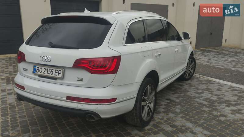 Внедорожник / Кроссовер Audi Q7 2012 в Чорткове