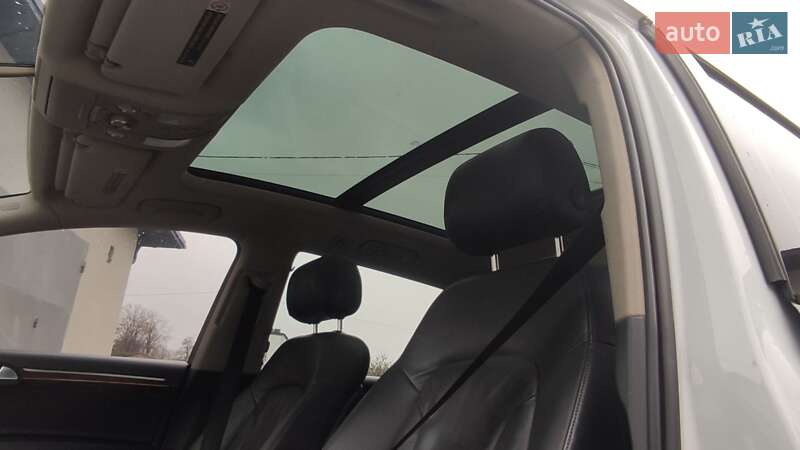 Внедорожник / Кроссовер Audi Q7 2012 в Чорткове