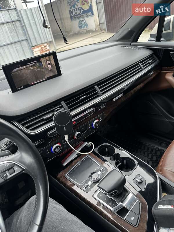 Позашляховик / Кросовер Audi Q7 2018 в Полтаві
