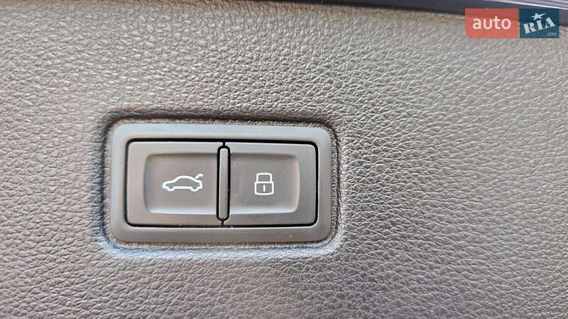 Позашляховик / Кросовер Audi Q7 2019 в Івано-Франківську