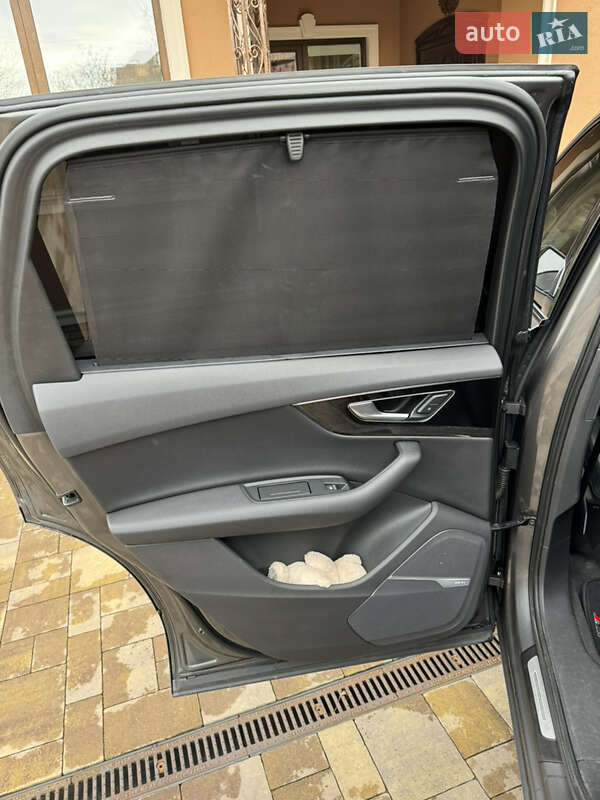 Внедорожник / Кроссовер Audi Q7 2019 в Львове