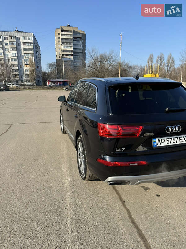 Внедорожник / Кроссовер Audi Q7 2019 в Запорожье