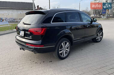 Внедорожник / Кроссовер Audi Q7 2010 в 