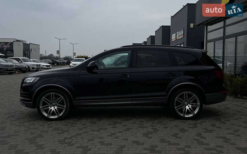 Внедорожник / Кроссовер Audi Q7 2015 в Мукачево