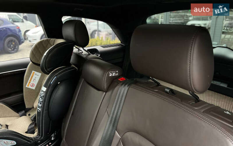 Внедорожник / Кроссовер Audi Q7 2015 в Мукачево