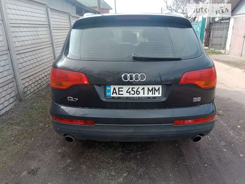 Внедорожник / Кроссовер Audi Q7 2007 в Кривом Роге
