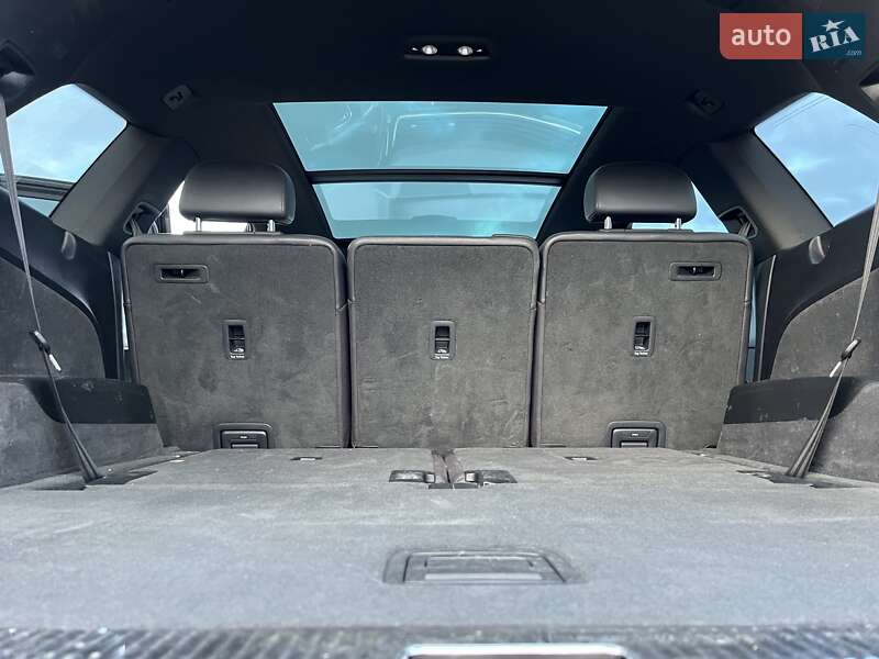 Позашляховик / Кросовер Audi Q7 2017 в Києві