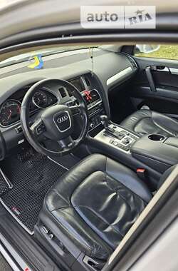 Внедорожник / Кроссовер Audi Q7 2010 в Львове